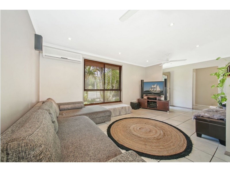 22 Diamondcrest Avenue, Deception Bay QLD 4508