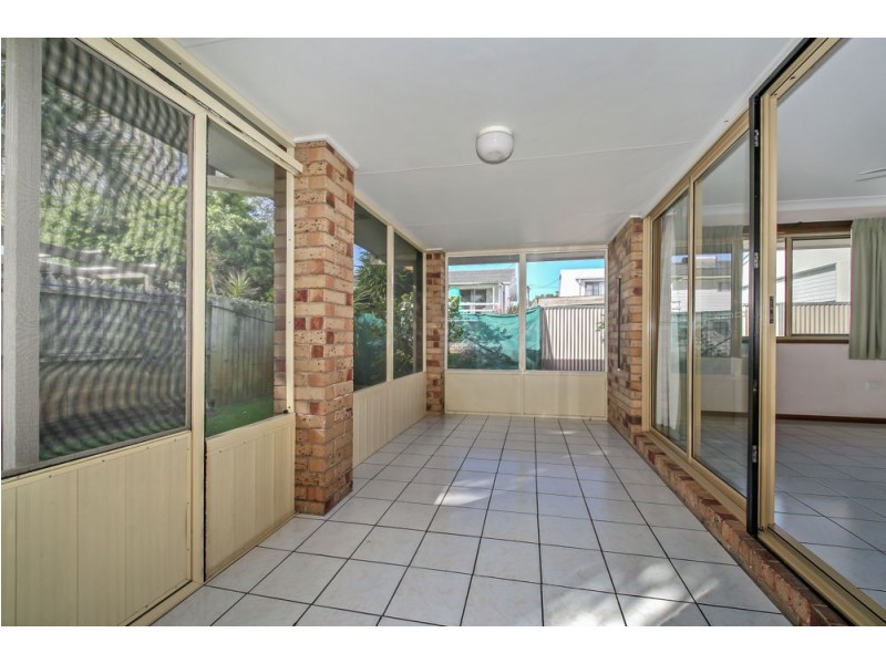 9 Pumicestone Street, Bellara QLD 4507