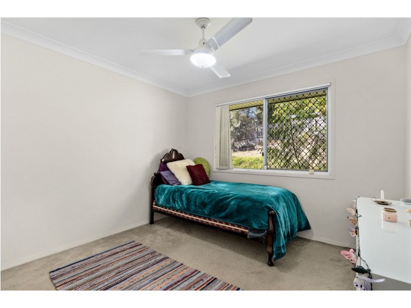 4 Valleyview Street, Narangba QLD 4504