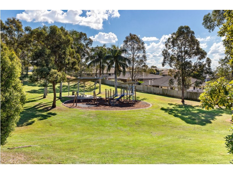 4 Valleyview Street, Narangba QLD 4504