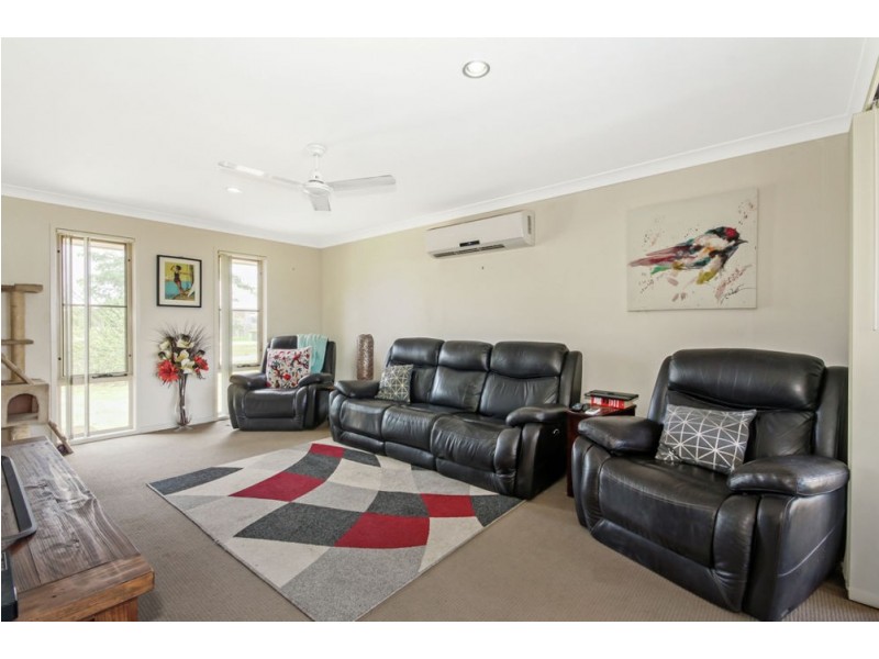 10 Feather Court, Morayfield QLD 4506