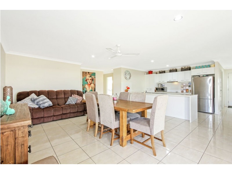 10 Feather Court, Morayfield QLD 4506