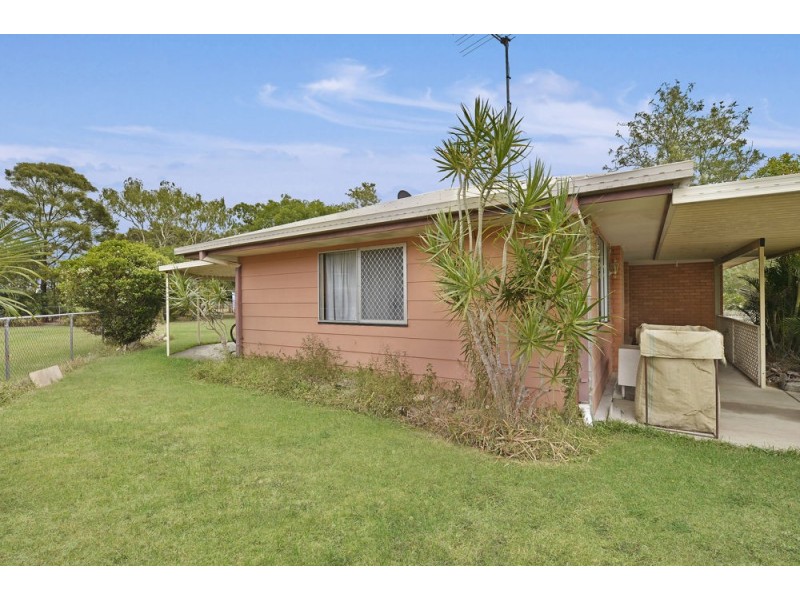 16 Bluebell Street, Caboolture QLD 4510