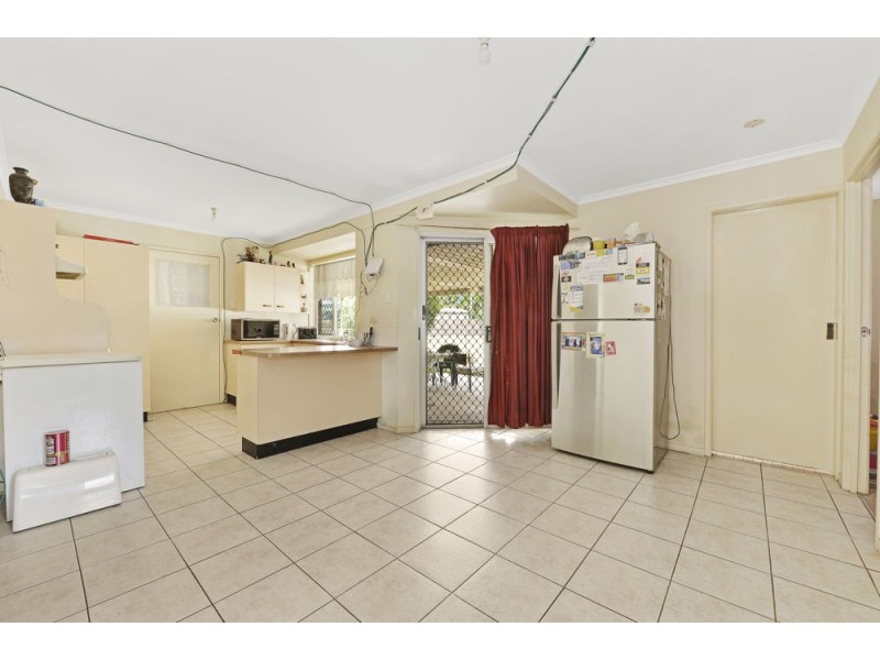 16 Bluebell Street, Caboolture QLD 4510