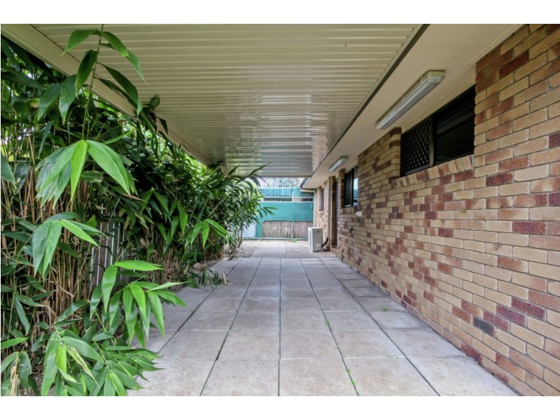 2/4 Sharon Court, Morayfield QLD 4506