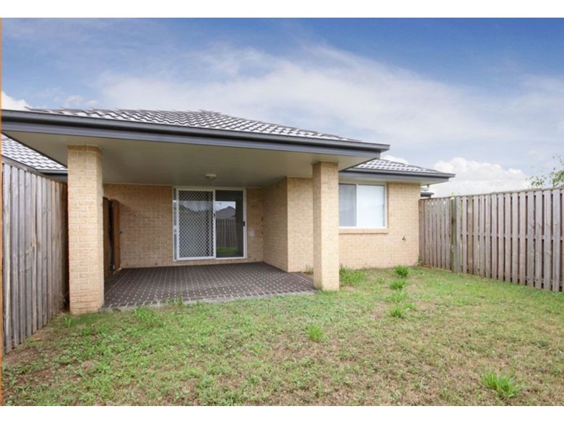 2/17 Atkins Court, Caboolture QLD 4510
