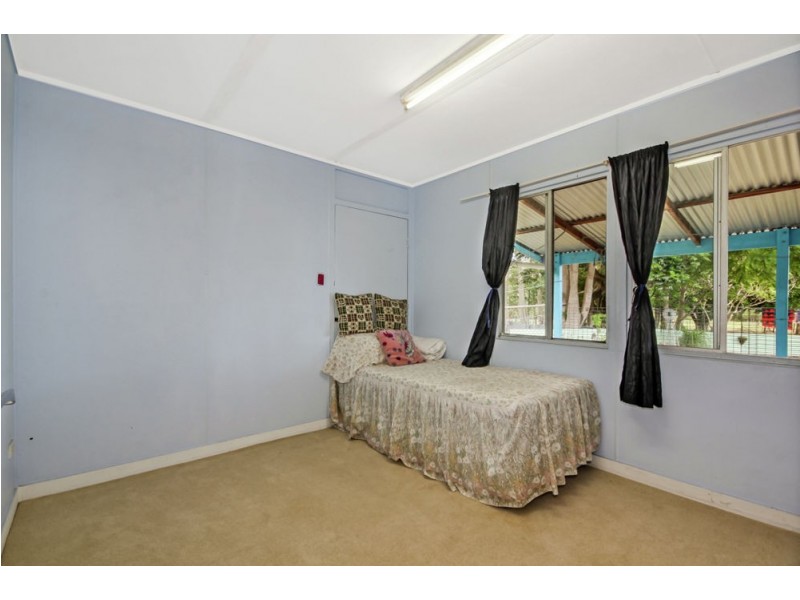 322-328 Bestmann Road, Godwin Beach QLD 4511