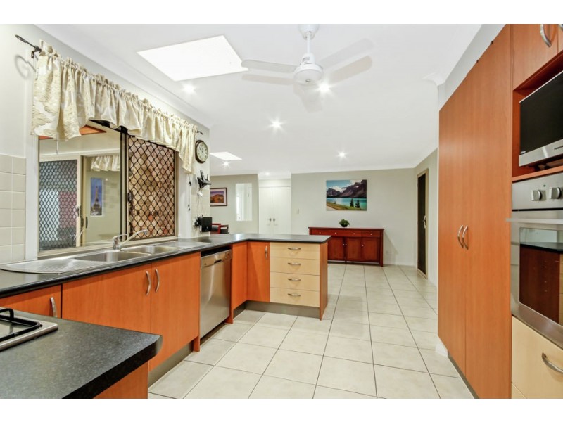 3 Yandina Place, Deception Bay QLD 4508