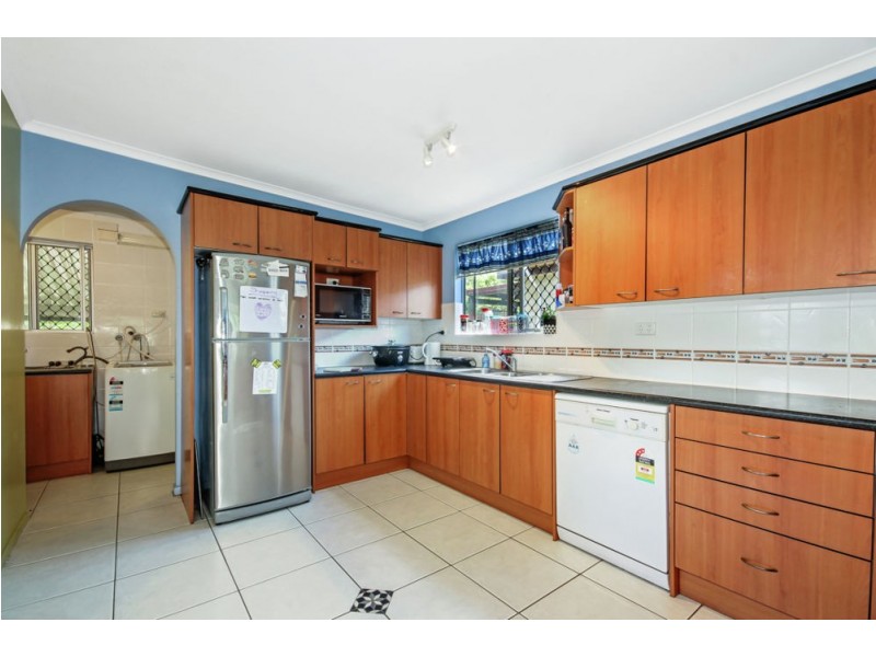 20 Porpoise Parade, Deception Bay QLD 4508