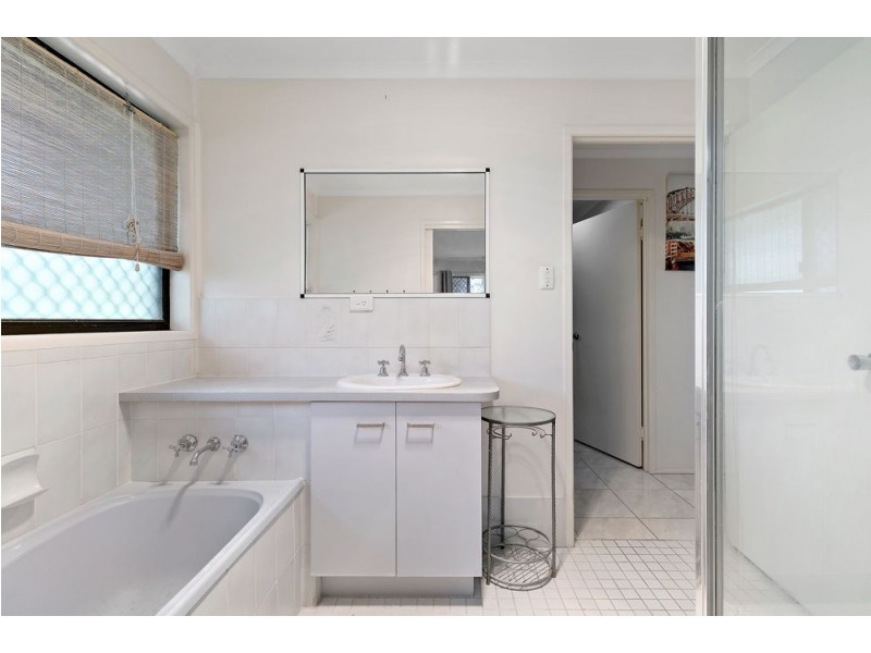 23 Fowler Drive, Caboolture South QLD 4510
