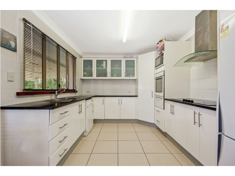 13 Kurara Court, Narangba QLD 4504