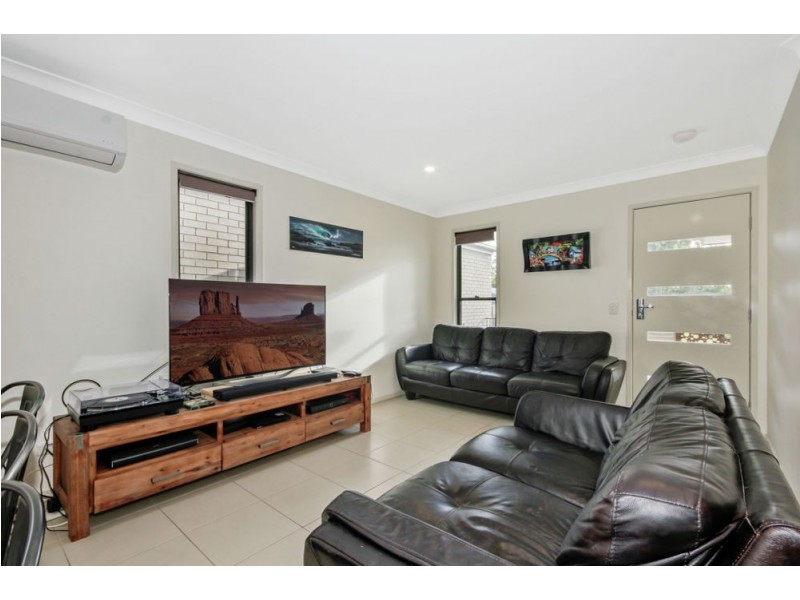 33 Catchment Court, Narangba QLD 4504