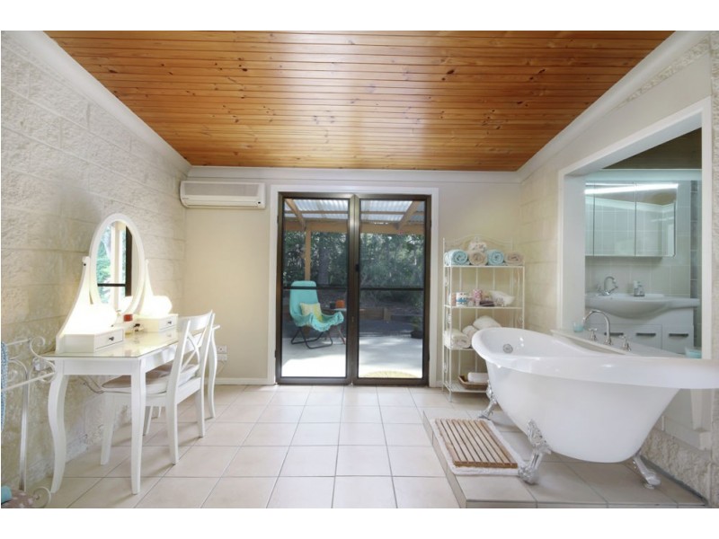 60 McConnell Road, Wamuran QLD 4512