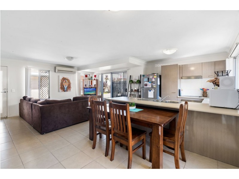 4/10 David Street, Burpengary QLD 4505