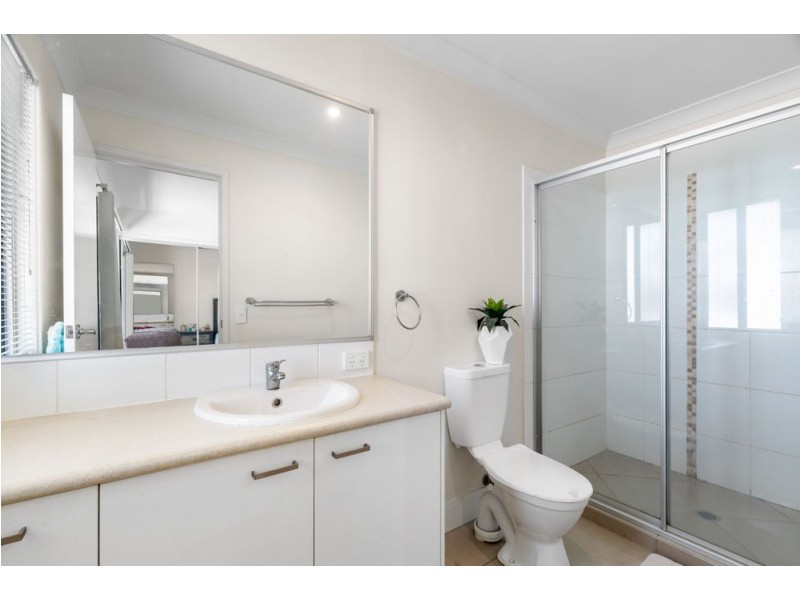 4/10 David Street, Burpengary QLD 4505