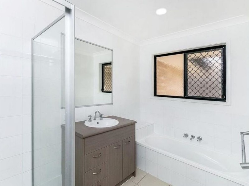 12 Clementine Street, Bellmere QLD 4510