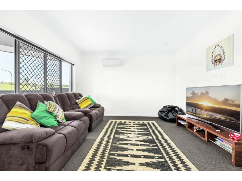 1 Monarch Avenue, Narangba QLD 4504