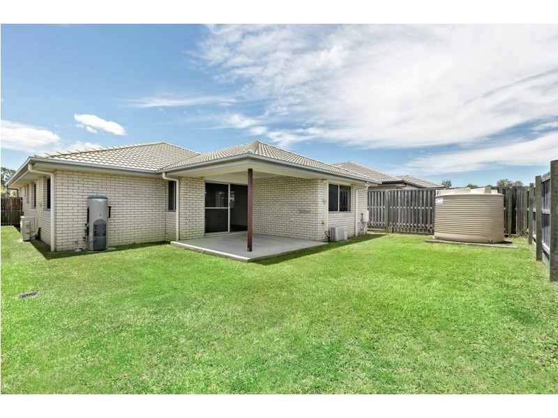 18 Central Green Drive, Narangba QLD 4504