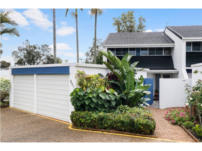 27B/10 Spinnaker Drive, Sandstone Point QLD 4511