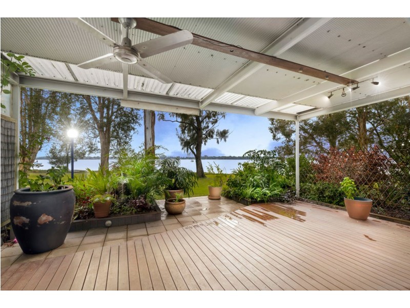 27B/10 Spinnaker Drive, Sandstone Point QLD 4511