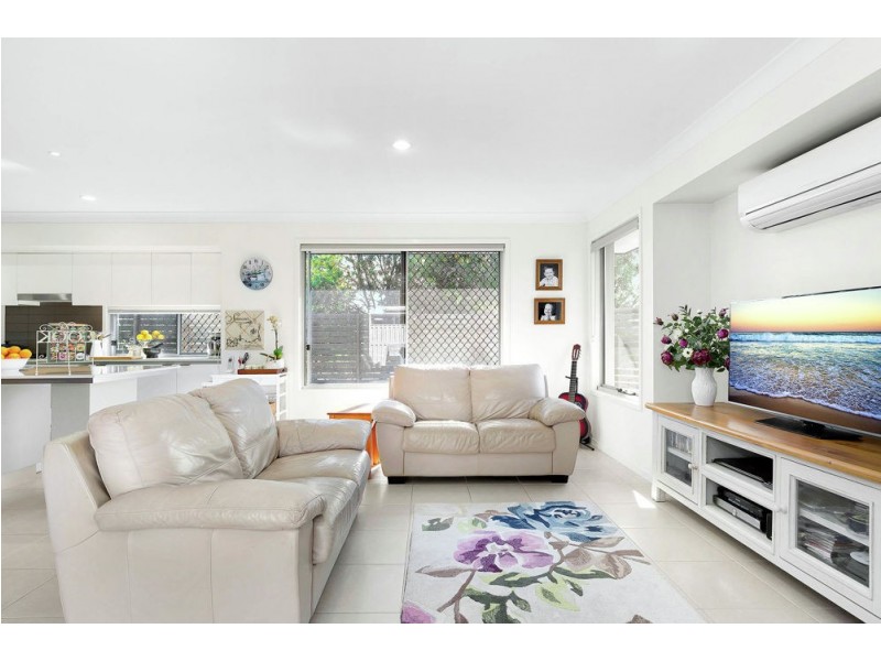 3 Central Green Drive, Narangba QLD 4504