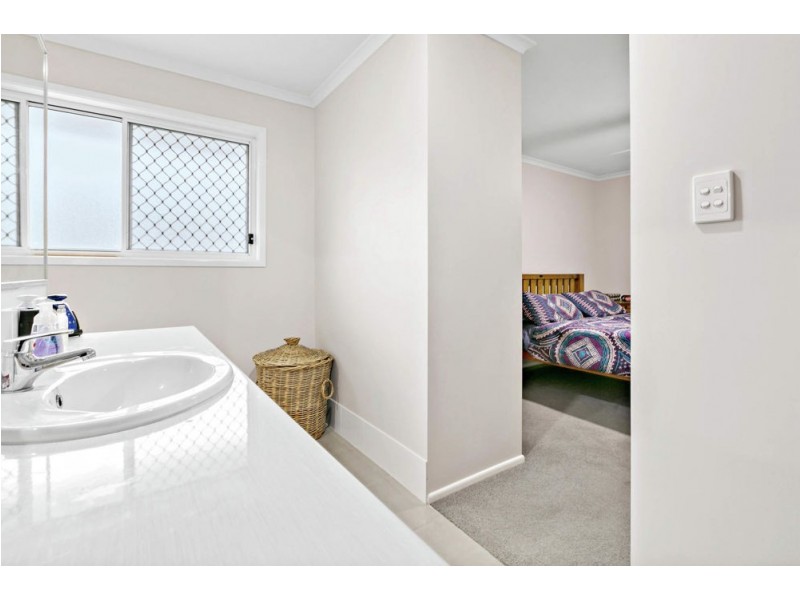 114 Summerfields Drive, Caboolture QLD 4510