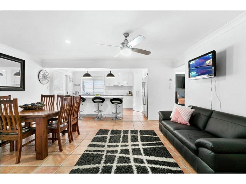 12 Hastings Street, Murrumba Downs QLD 4503