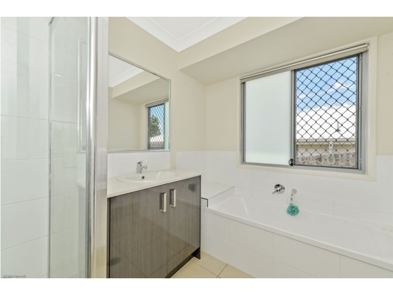 65 Lennon Boulevard, Narangba QLD 4504