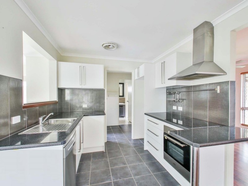 13 Finch Court, Deception Bay QLD 4508