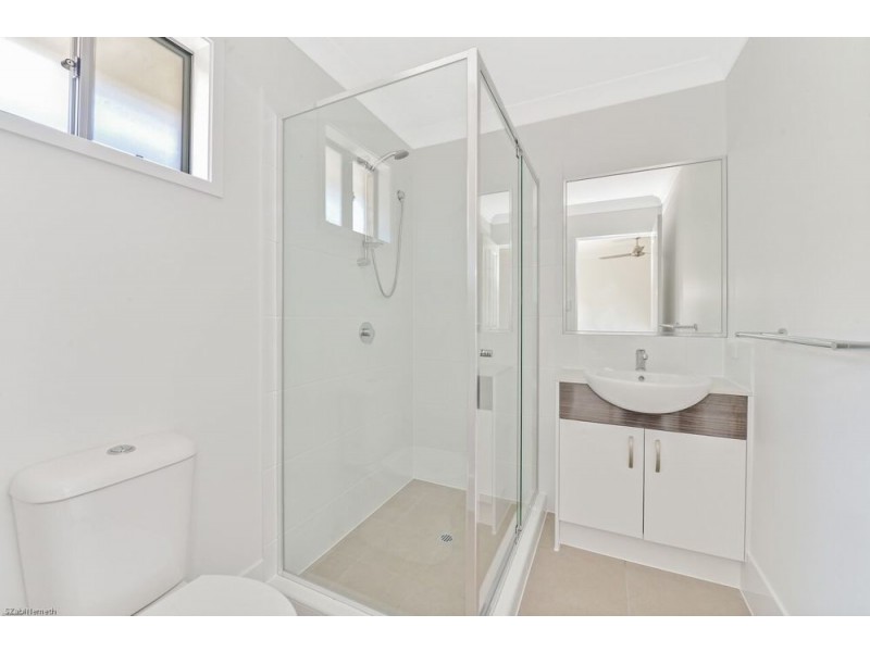 24 Whitehaven Street, Burpengary QLD 4505