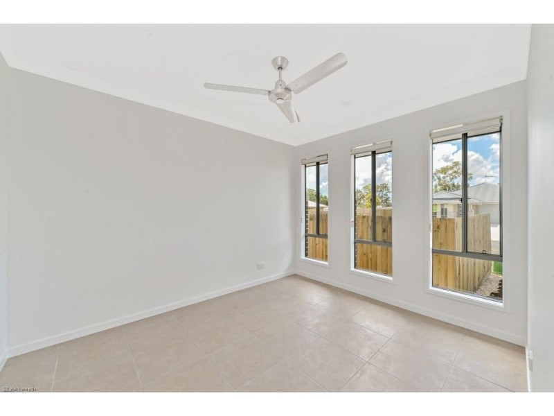 32 Whitehaven Street, Burpengary QLD 4505