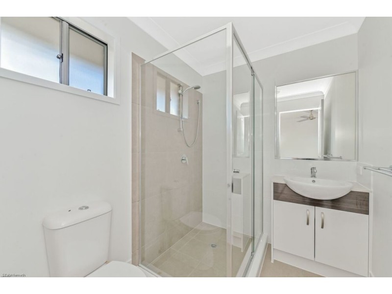 32 Whitehaven Street, Burpengary QLD 4505