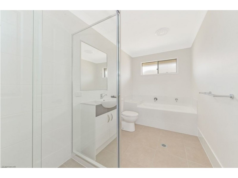 32 Whitehaven Street, Burpengary QLD 4505