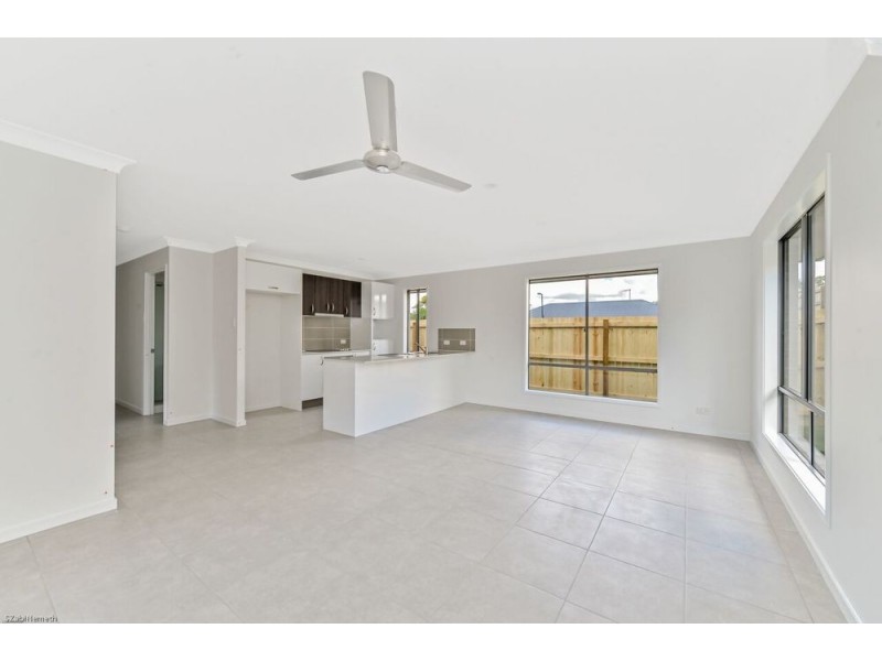 28 Whitehaven Street, Burpengary QLD 4505