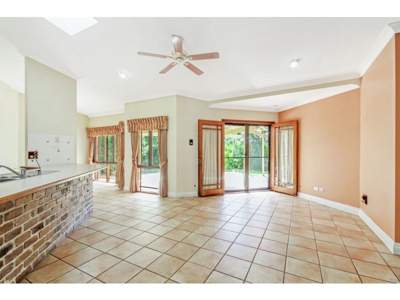 12 Oakey Fields Court, Burpengary QLD 4505