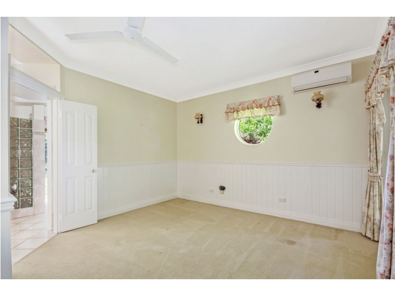 12 Oakey Fields Court, Burpengary QLD 4505