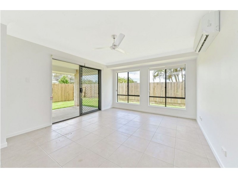 11 Whitehaven Street, Burpengary QLD 4505
