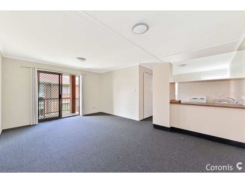 6 73-75 Lower King Street, Caboolture QLD 4510