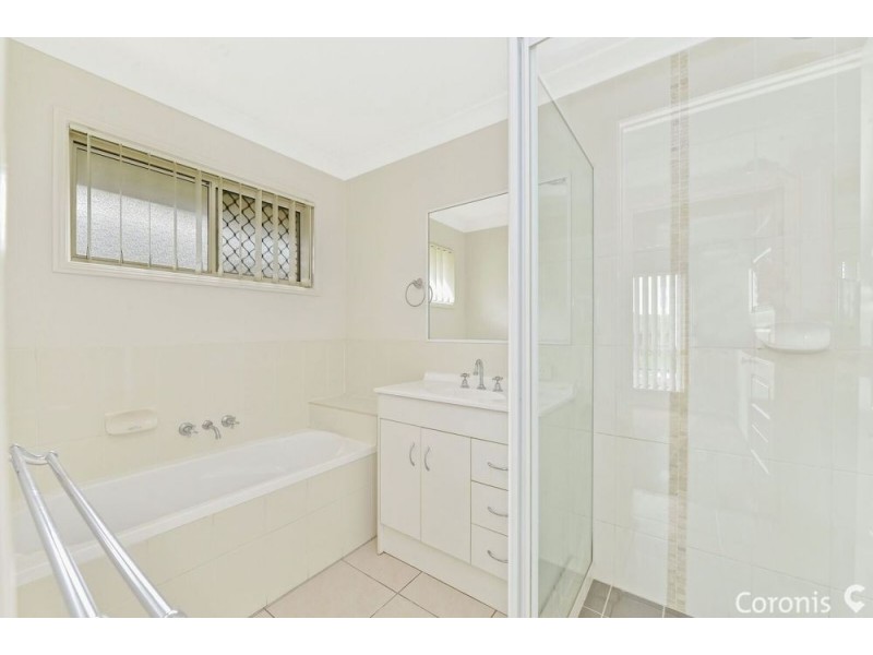 11 Summerhill Drive, Morayfield QLD 4506