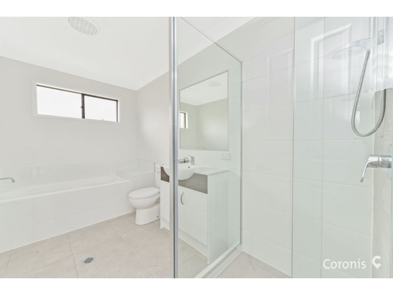 10 Sunseeker Street, Burpengary QLD 4505