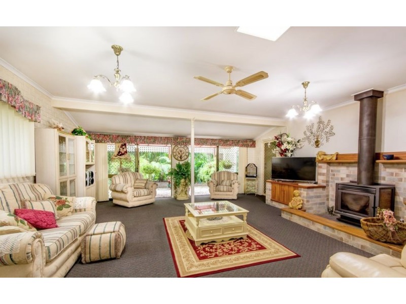 41-43 Naomi Court, Morayfield QLD 4506