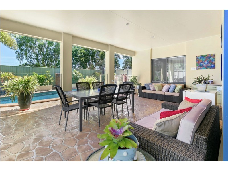 86 Marina Boulevard, Banksia Beach QLD 4507