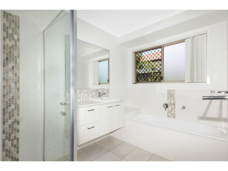 9 Nelson Court, Morayfield QLD 4506