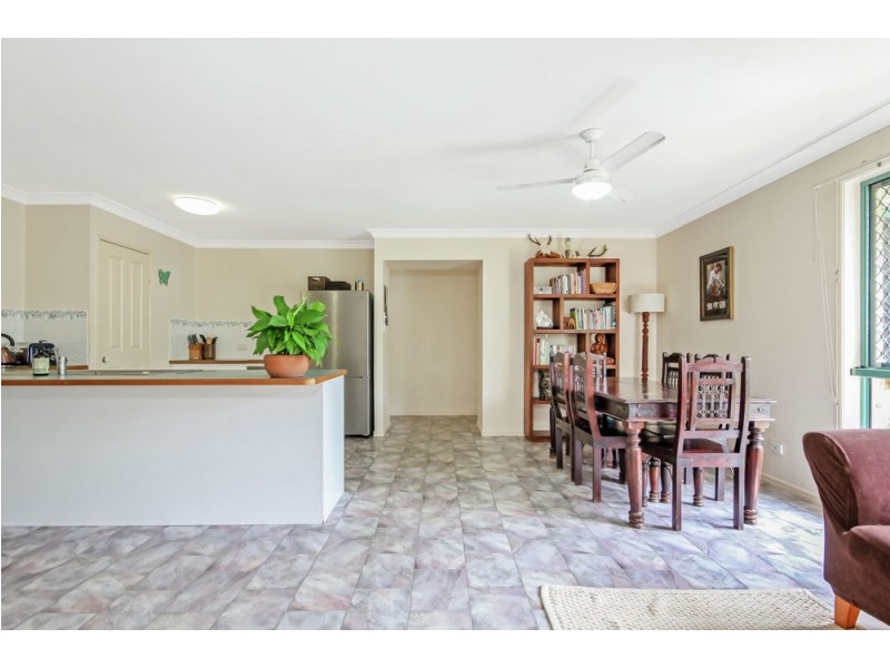 5 Regents Court, Upper Caboolture QLD 4510