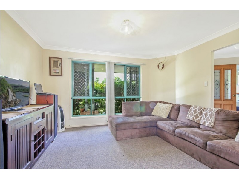 5 Regents Court, Upper Caboolture QLD 4510