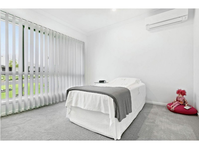86 Grace Crescent, Narangba QLD 4504