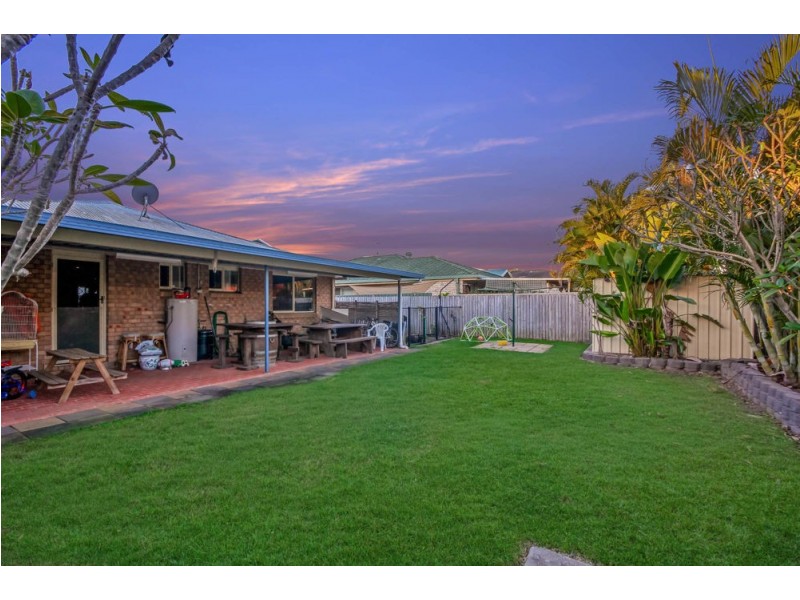 12 Glenn Street, Morayfield QLD 4506