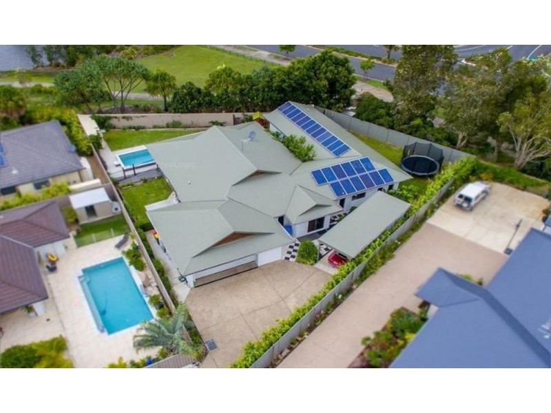 16 The Landing, Banksia Beach QLD 4507