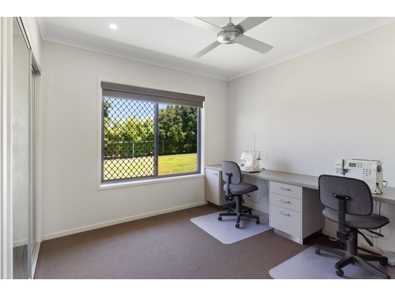 13-15 Ferraro Court, Ningi QLD 4511