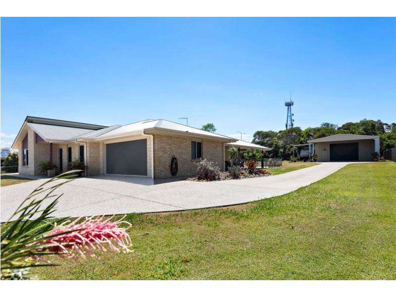 13-15 Ferraro Court, Ningi QLD 4511